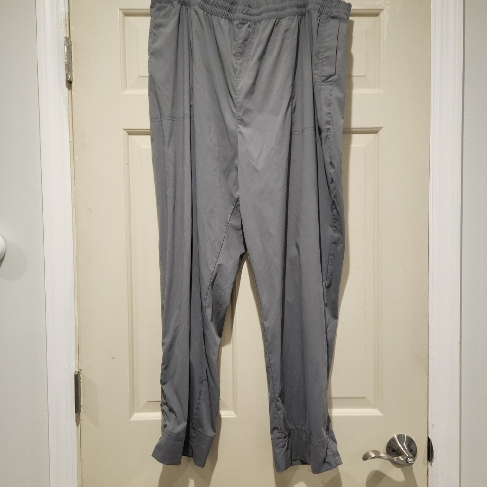 Columbia Women’s Athletic Pants Gray XXL Outdoor Hiking Activewear